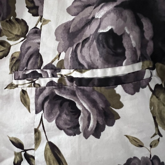 Nick & Mo floral blazer. Shell is 💯% cotton. Sheer polyester lining. S - Picture 5 of 9
